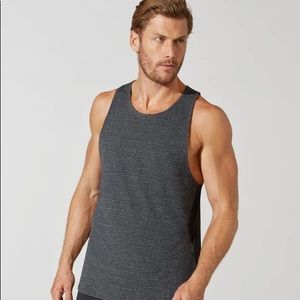 Lulu lemon mens tank, size Large. Heather grey with texture. Great condition